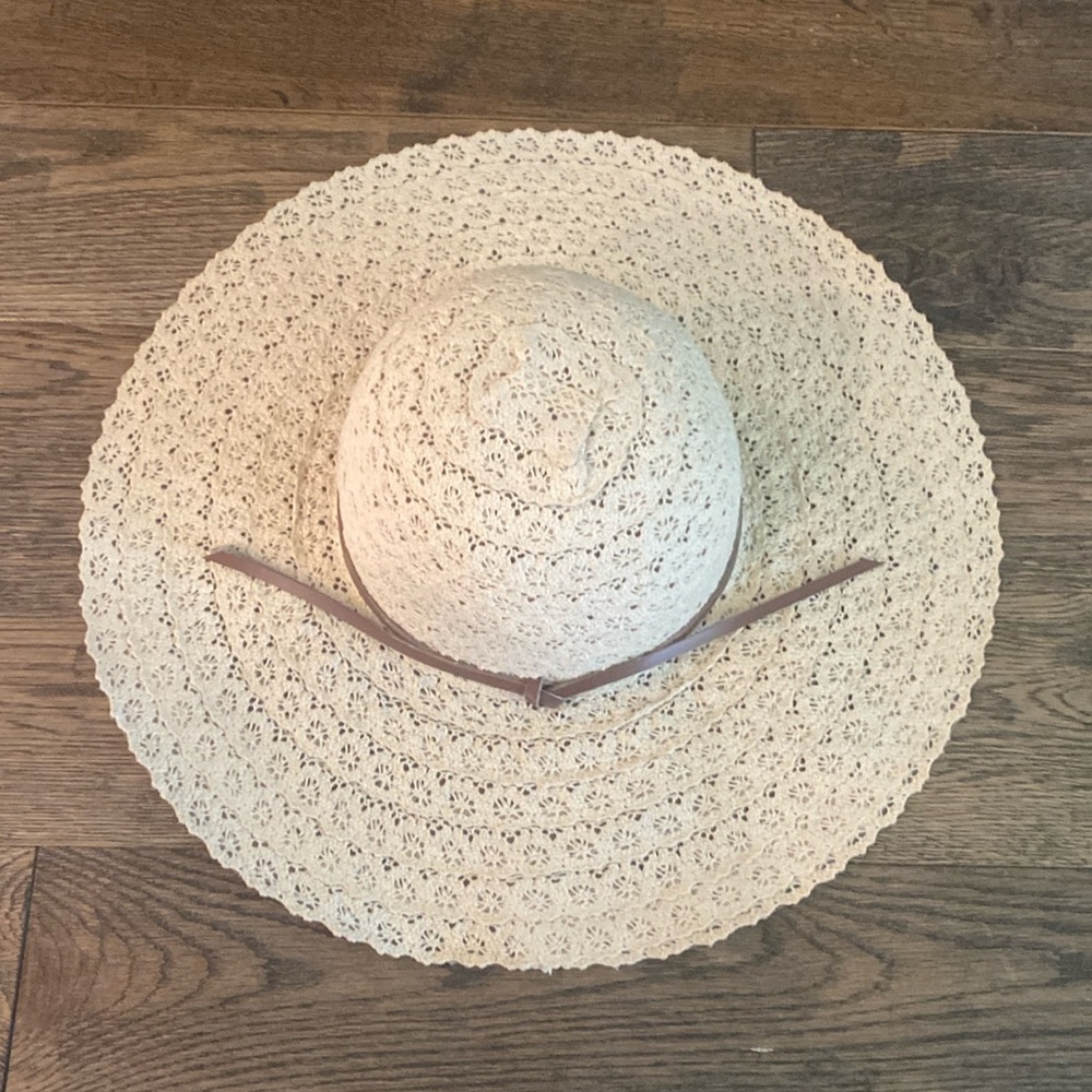 🖤3/$10 Floppy beach hat